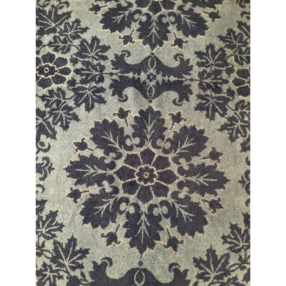 Groovy Vintage Blue Snowflake Bath Towel | Fashion Manor - Picture 5 of 11